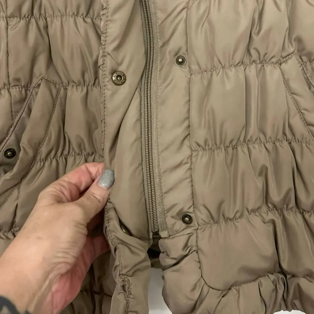 Coldwater Creek Taupe Down Puffer Vest Medium 10/12 Outdoor Active Neutral